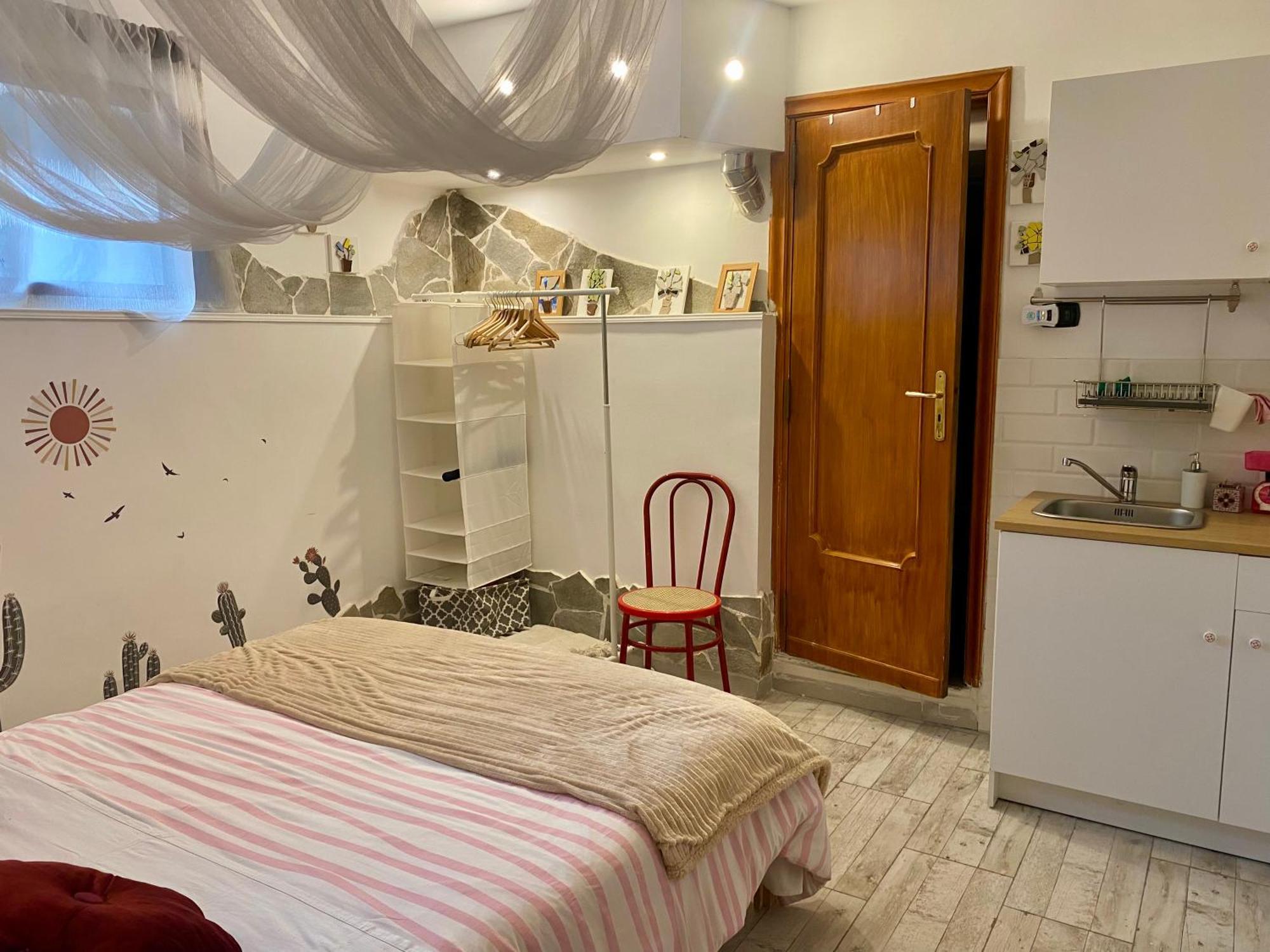 Tabor 2 Garden & Parking Apartment Наполи Екстериор снимка